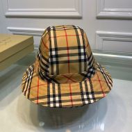 Burberry Classic Check Bucket Hat In Camel