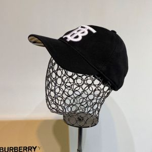 Burberry Monogram Motif Check Baseball Cap In Black